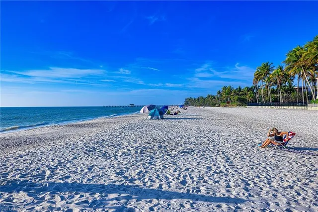 $1,900 | 2650 Kings Lake Boulevard, Unit 6202, Naples, FL 34112