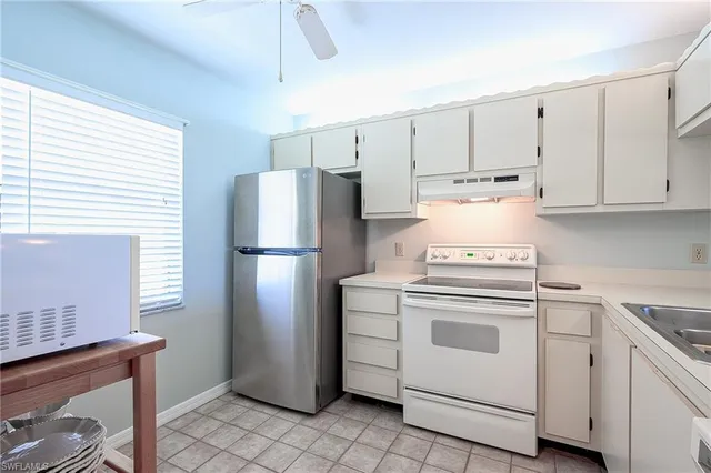 $1,900 | 2650 Kings Lake Boulevard, Unit 6202, Naples, FL 34112