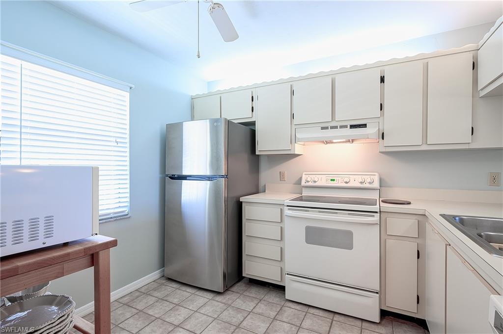 2650 Kings Lake Boulevard, Unit 6202 Naples, FL 34112 - Photo 5 of 26