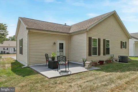 $379,000 | 645 Blue Bell Springs Drive, Blue Bell, PA 19422