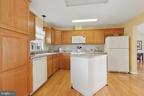 $379,000 | 645 Blue Bell Springs Drive, Blue Bell, PA 19422