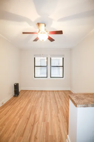 $985 | 5210 South Woodlawn Avenue, Unit 105, Chicago, IL 60615