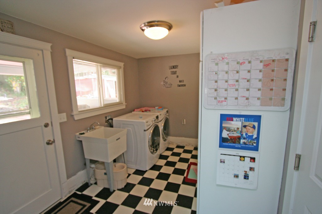 1202 East Racine Street Bellingham, WA 98229 - Photo 17 of 25 Gallery Image 17