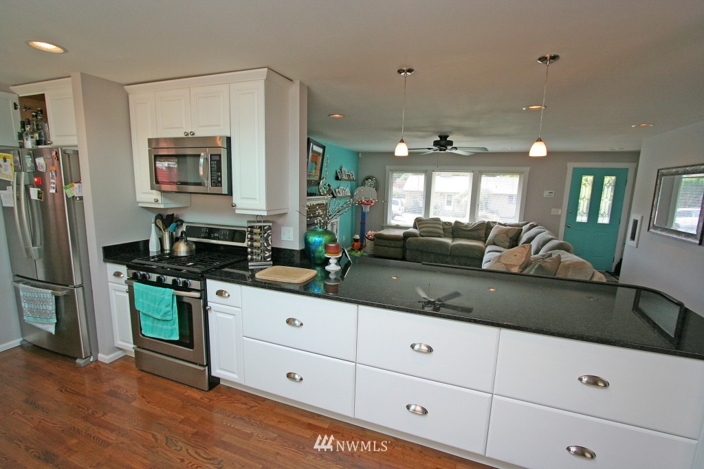 1202 East Racine Street Bellingham, WA 98229 - Photo 5 of 25 Gallery Image 5