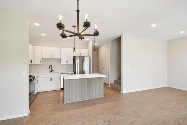 $2,595 | 4760 Ironwood Circle, Medina, MN 55359