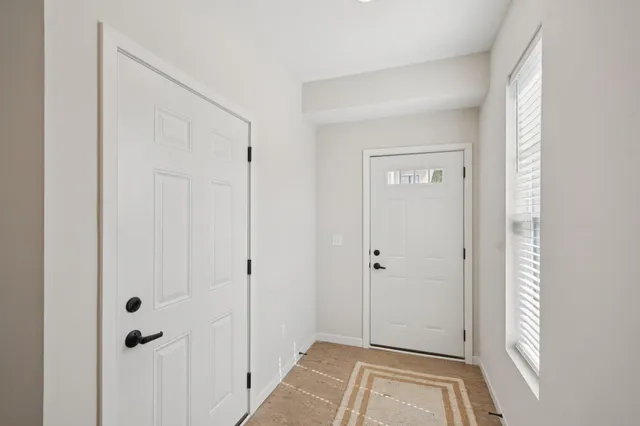 $2,595 | 4750 Ironwood Circle, Medina, MN 55359