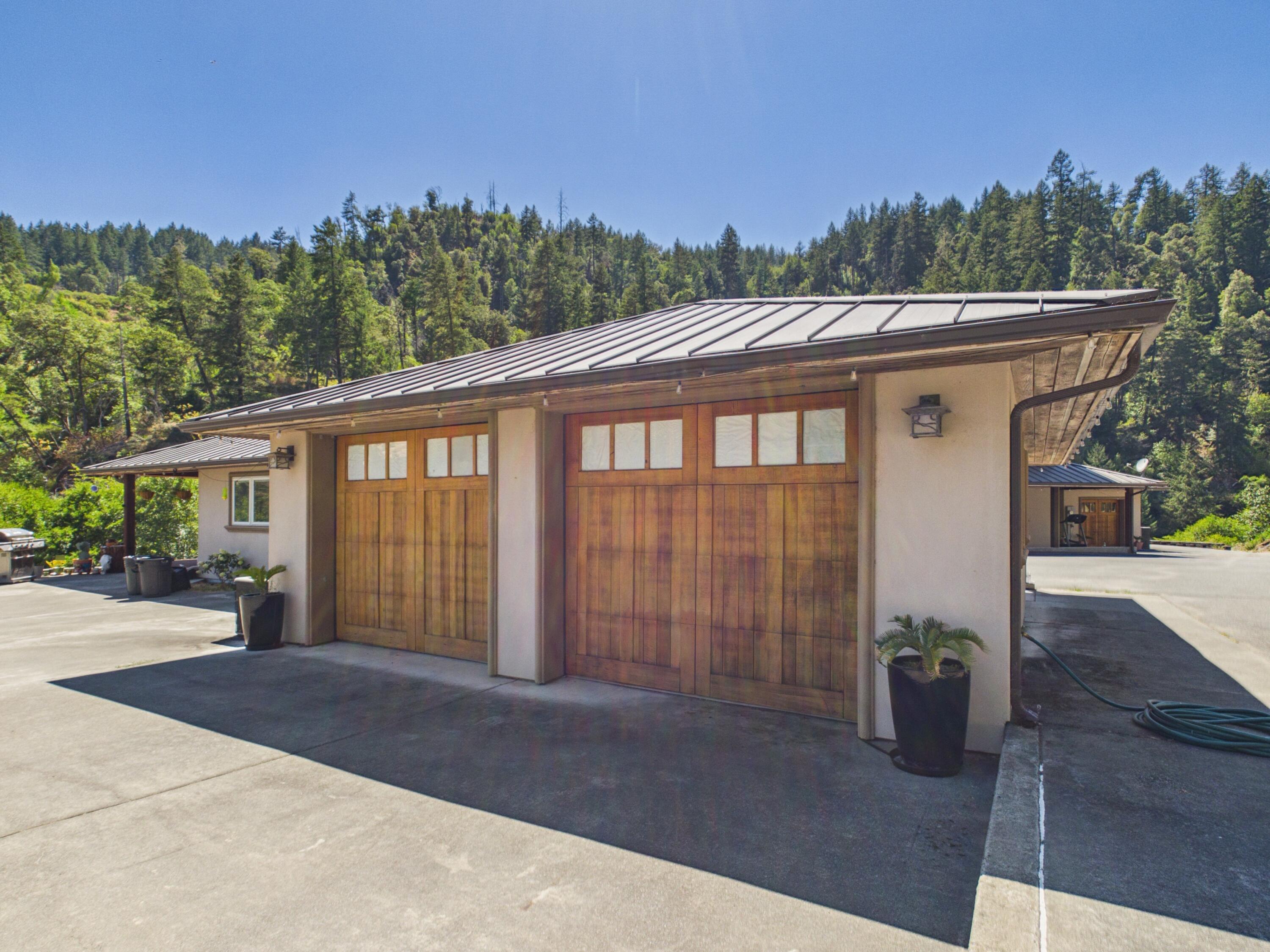 22689 Alderpoint Road Alderpoint, CA 95511 - Photo 77 of 146 Gallery Image 77