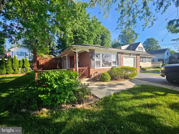 $2,750 | 33 Sunset Avenue, Ewing, NJ 08628