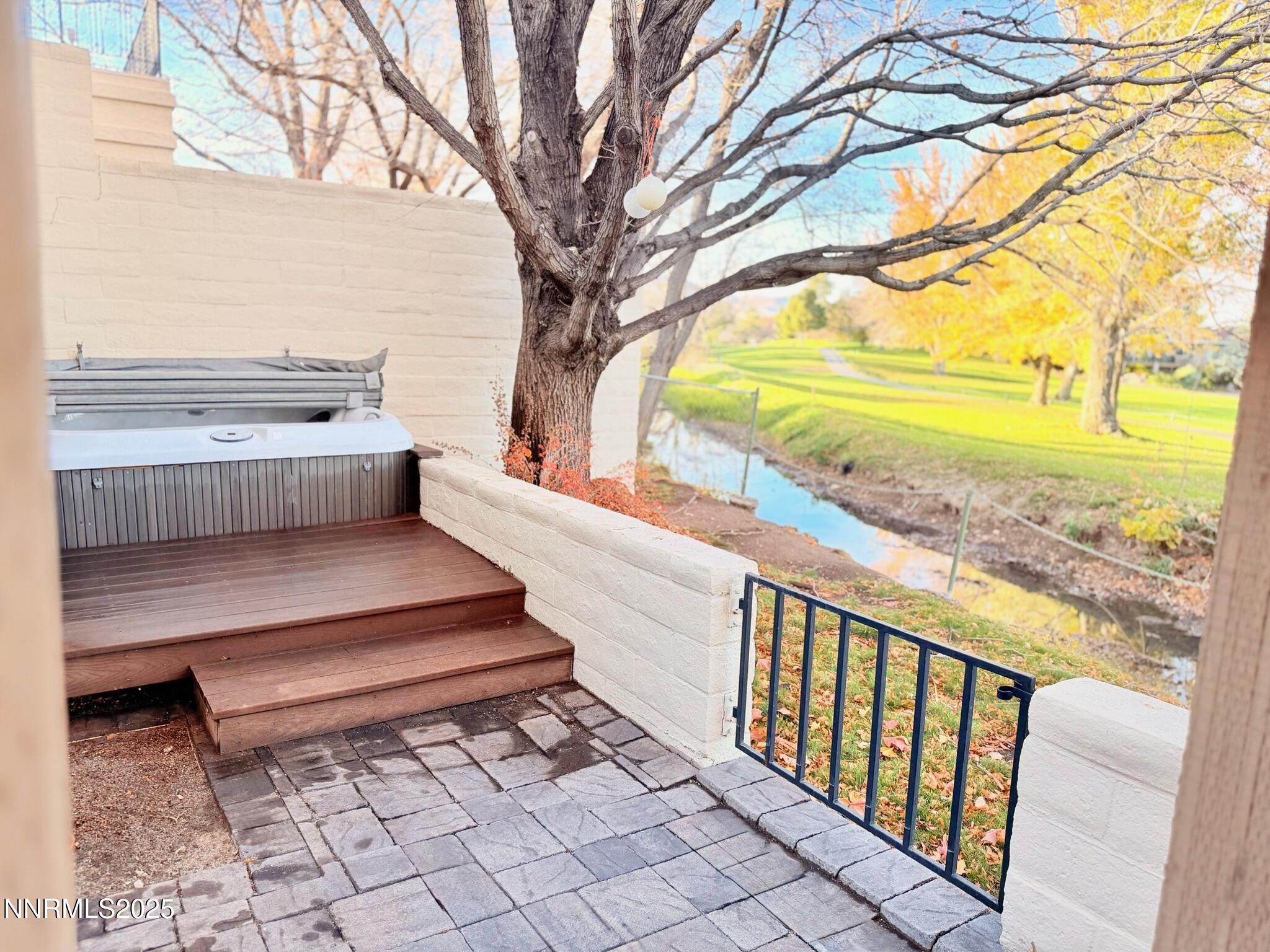 5012 Lakeridge Terrace East Reno, NV 89509 - Photo 22 of 49