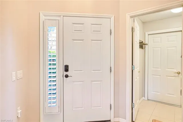 a view of a livingroom with furniture