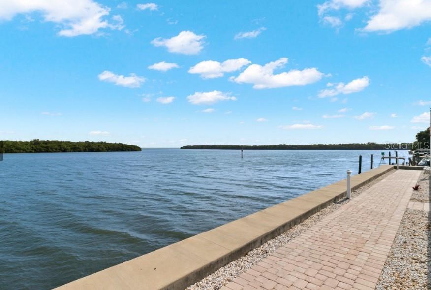 605 Sutton Place, Unit 102 Longboat Key, FL 34228 - Photo 25 of 29