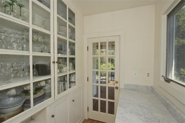69 Fearing Road Hingham, MA 02043 - Photo 12 of 23 Gallery Image 12
