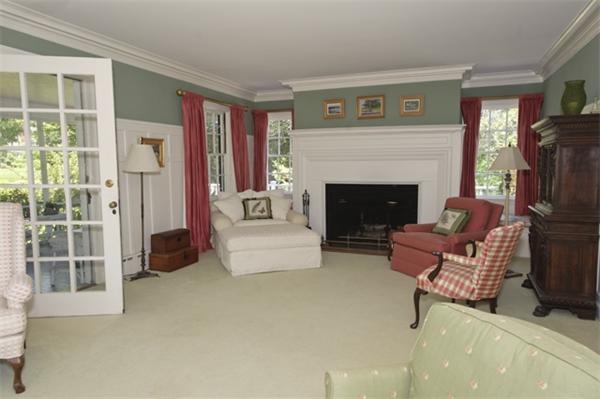69 Fearing Road Hingham, MA 02043 - Photo 6 of 23 Gallery Image 6