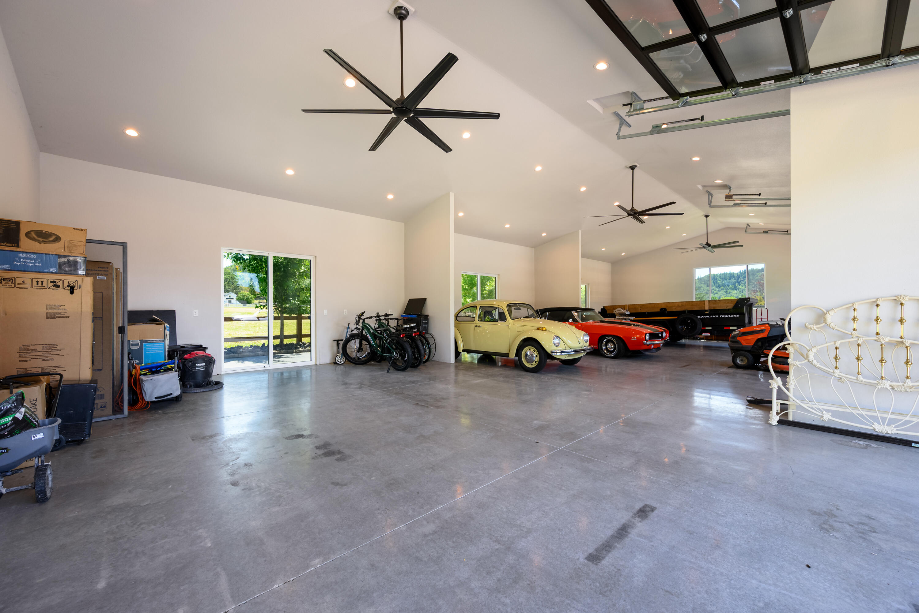 2546 Fisher Road Roseburg, OR 97471 - Photo 56 of 59 Second Garage