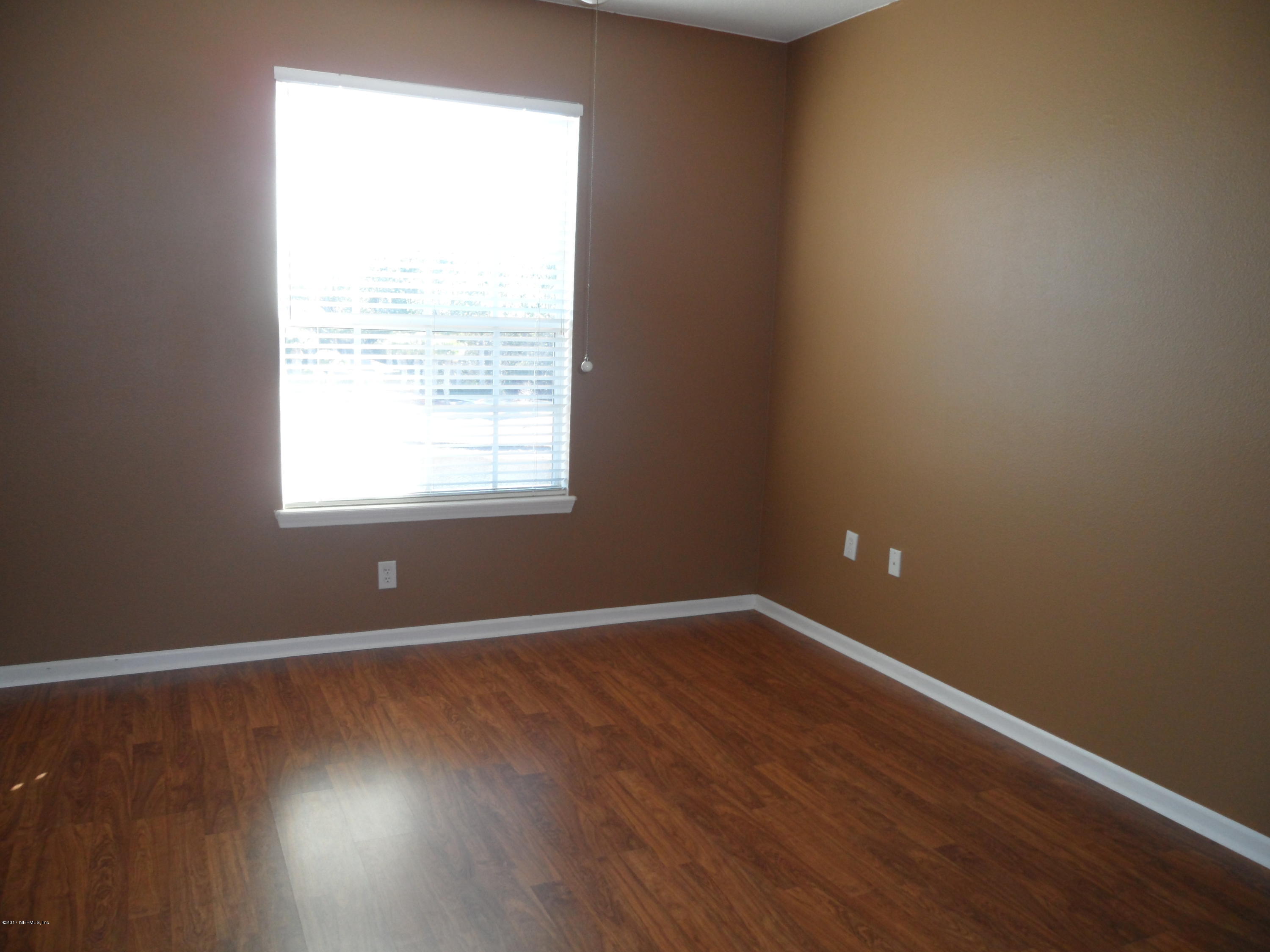 10550 Baymeadows Road, Unit 427 Jacksonville, FL 32256 - Photo 32 of 34 SAM_1696
