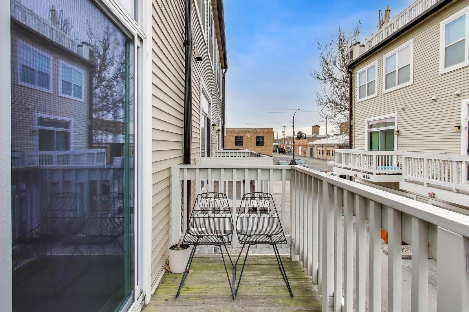 3625 South Morgan Street, Unit C Chicago, IL 60609 - Photo 19 of 44 a view of balcony with furniture