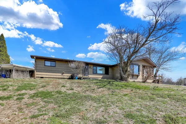$225,000 | 122 Edgewood Drive, Bedford, IN 47421