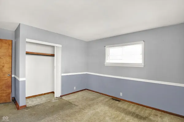 $225,000 | 122 Edgewood Drive, Bedford, IN 47421