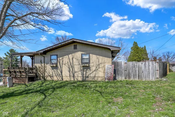 $225,000 | 122 Edgewood Drive, Bedford, IN 47421