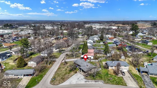 $225,000 | 122 Edgewood Drive, Bedford, IN 47421