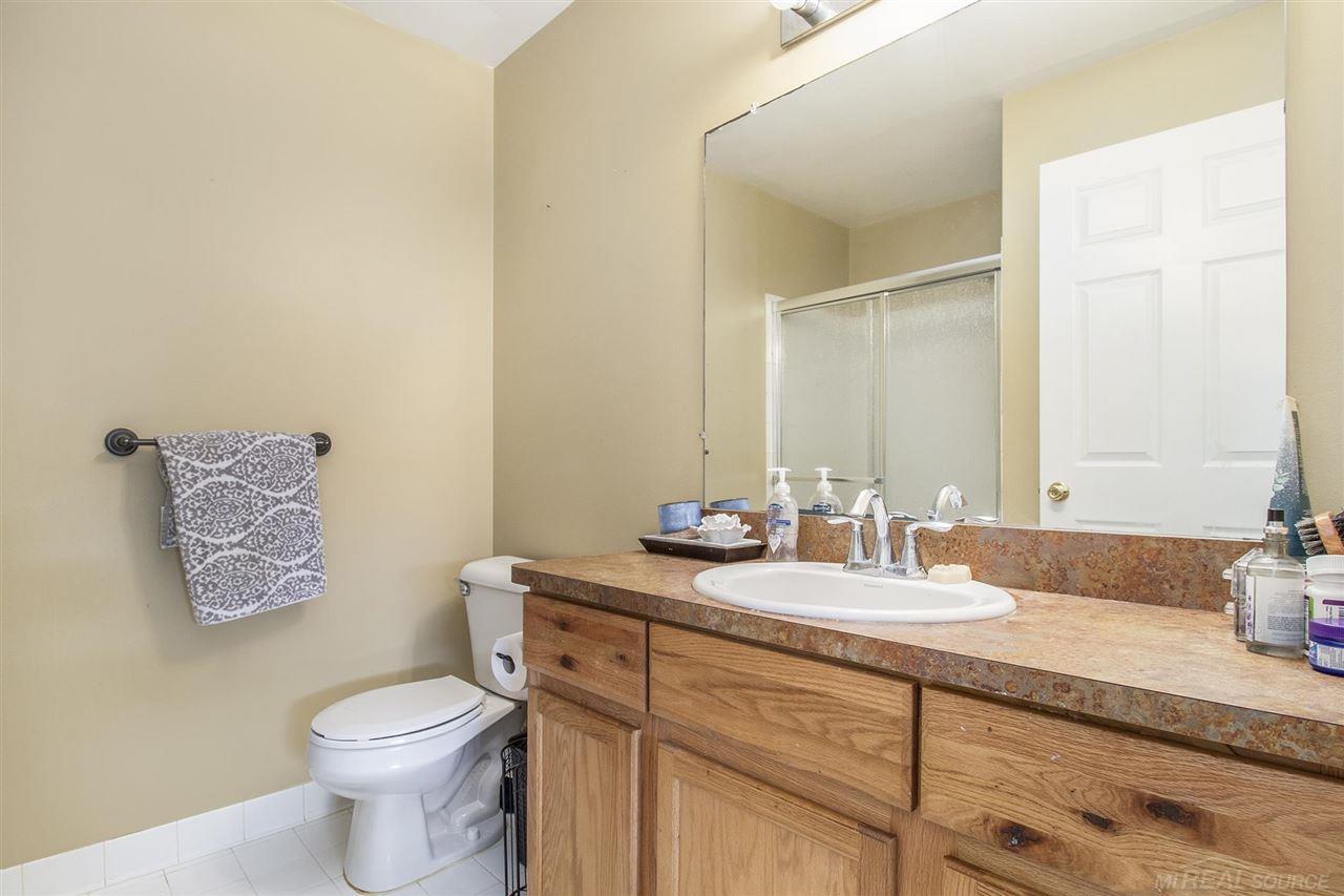 45979 Rhodes Drive Macomb, MI 48044 - Photo 13 of 15 50066326-12.JPG