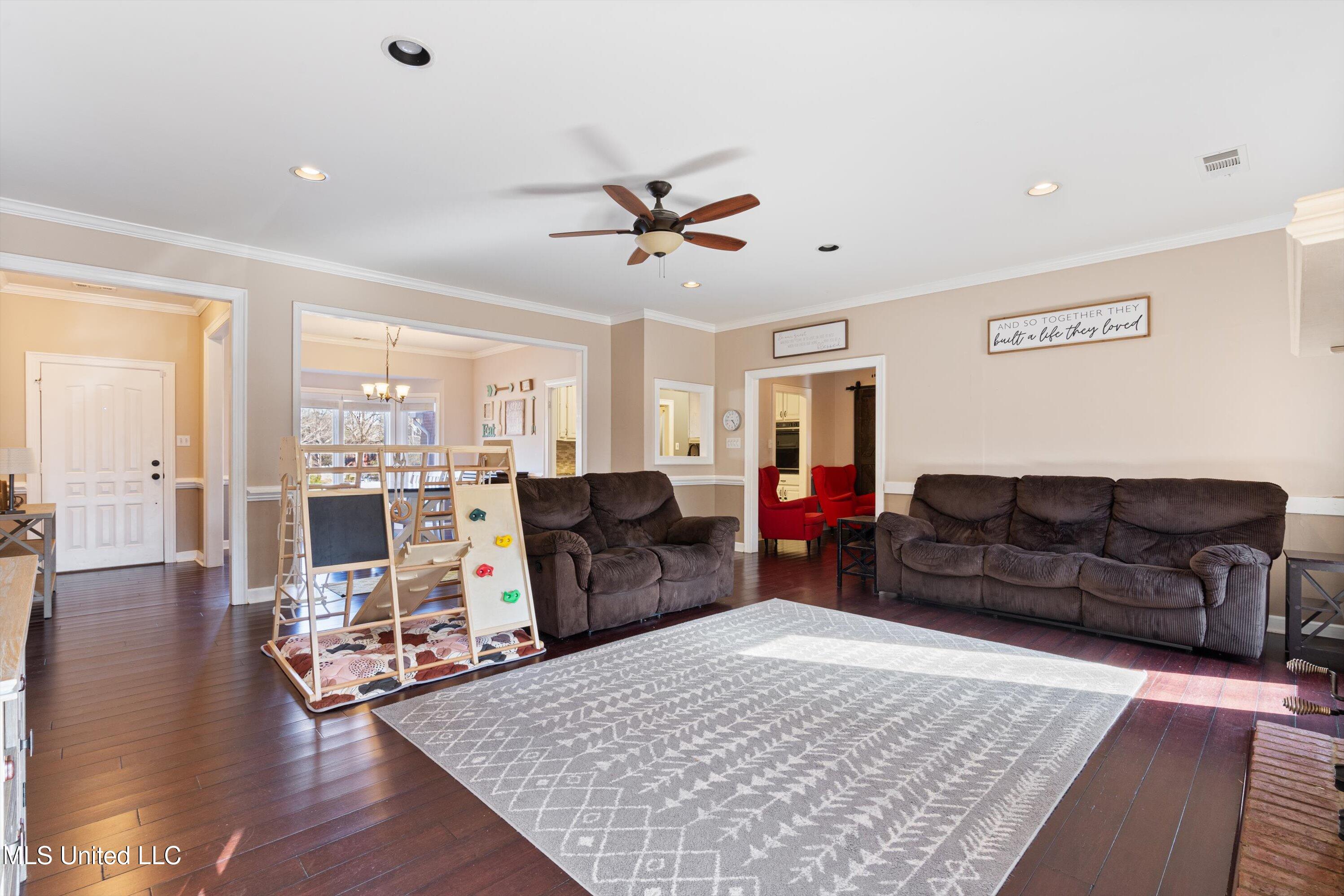 2601 Bienville Road Nesbit, MS 38651 - Photo 7 of 41 21-DSC0565