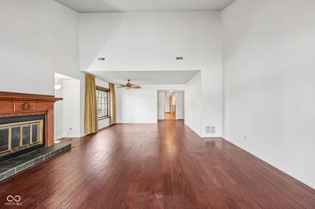 $215,000 | 5174 Greensview Way, Avon, IN 46123