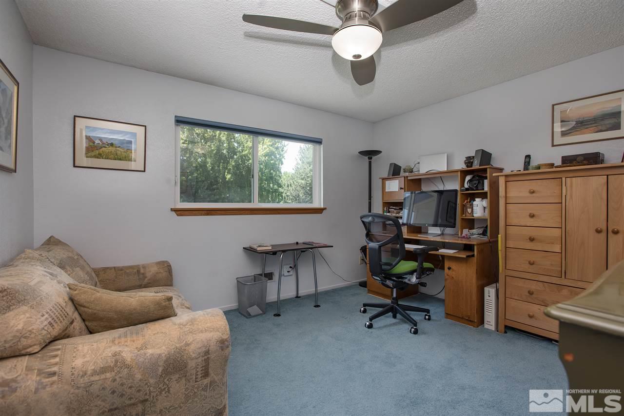 4425 Primavera Avenue Reno, NV 89502 - Photo 11 of 15 Photo 11