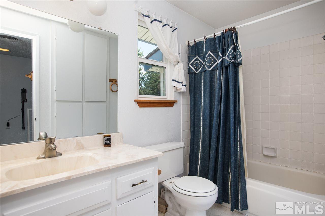 4425 Primavera Avenue Reno, NV 89502 - Photo 13 of 15 Photo 13