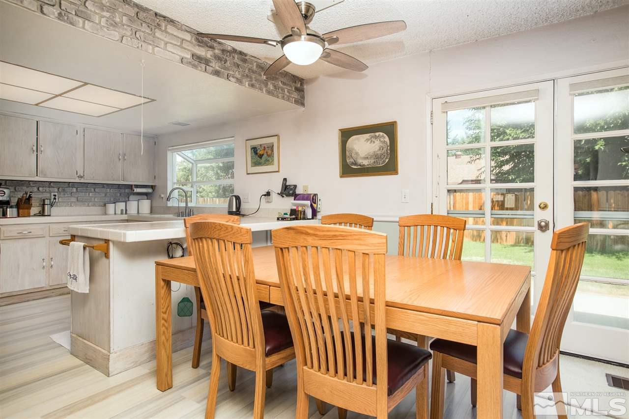 4425 Primavera Avenue Reno, NV 89502 - Photo 4 of 15 Photo 4