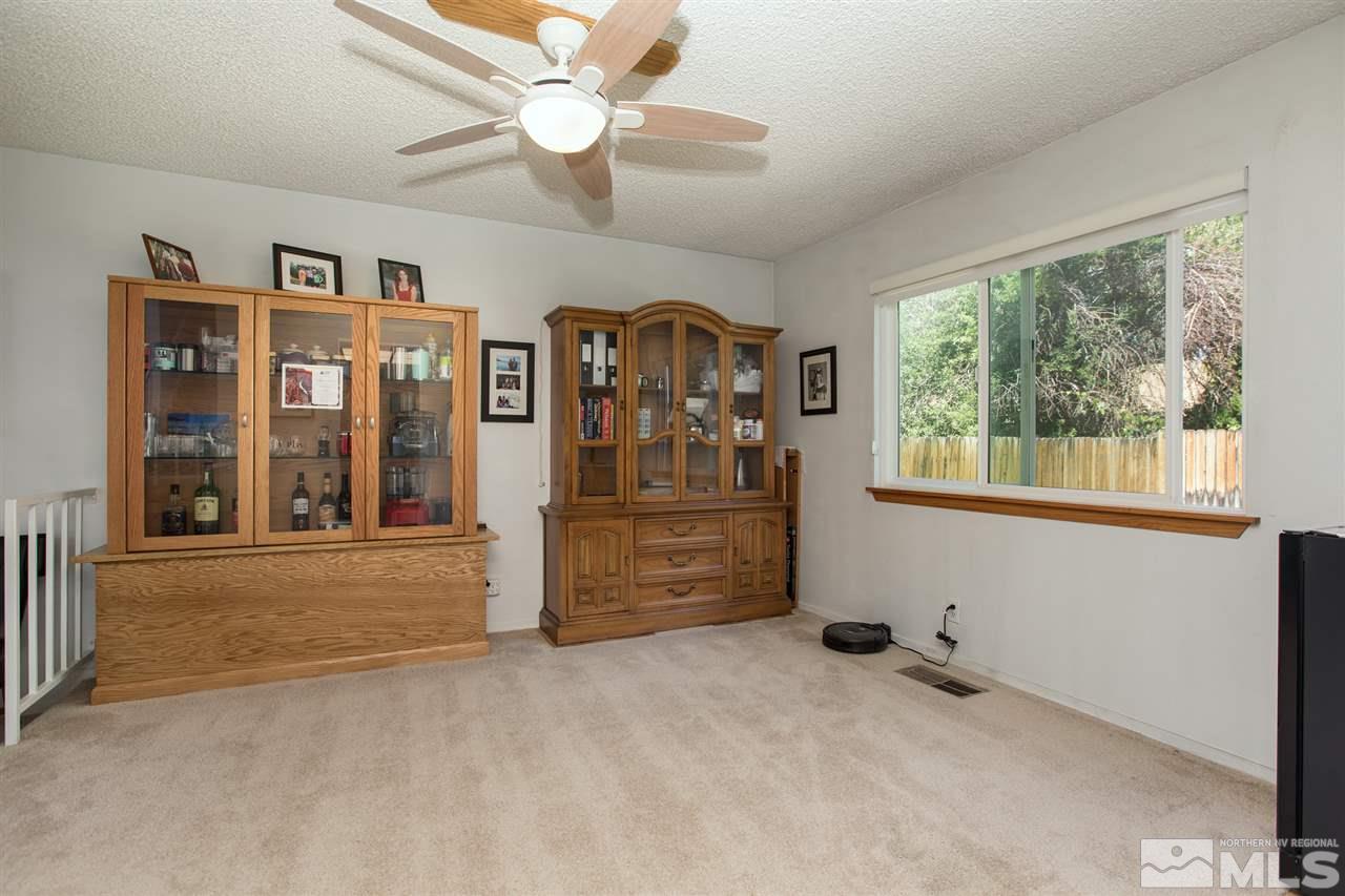 4425 Primavera Avenue Reno, NV 89502 - Photo 8 of 15 Photo 8