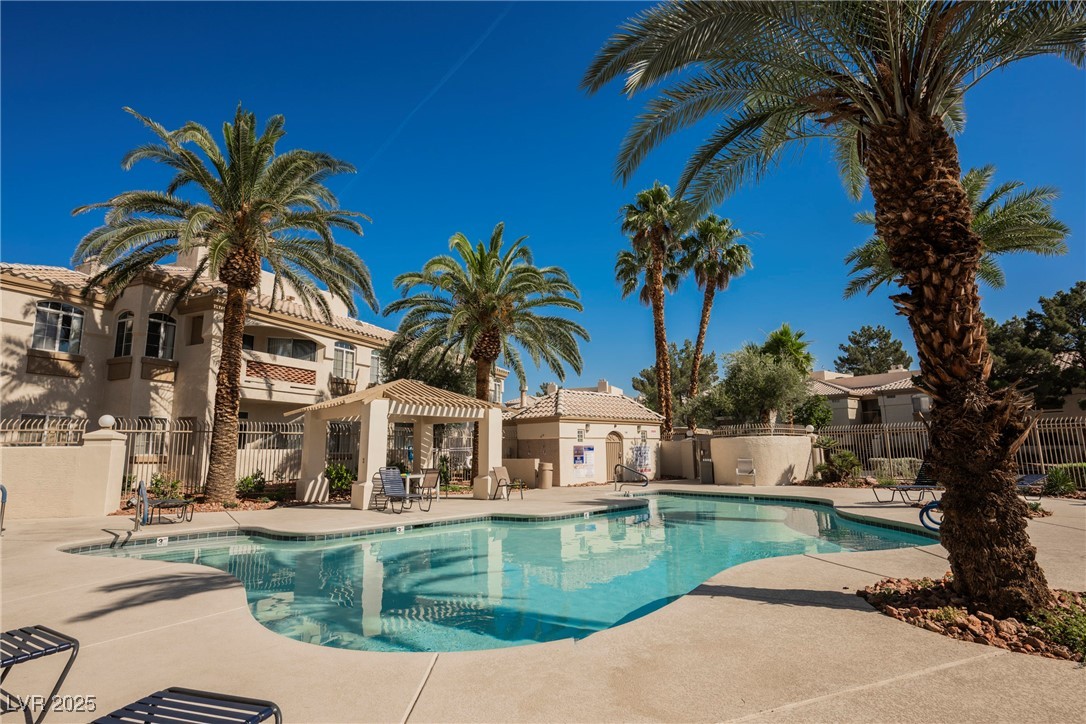 7400 West Flamingo Road, Unit 1082 Las Vegas, NV 89147 - Photo 2 of 44 Gallery Image 2