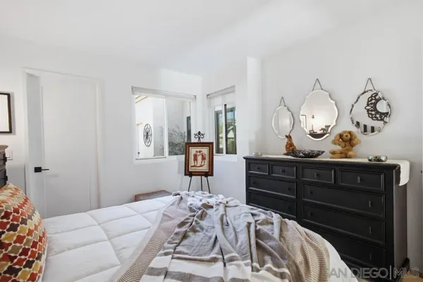 $775,000 | 12795 Via Moura, San Diego, CA 92128