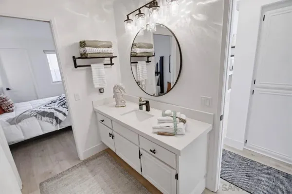 $775,000 | 12795 Via Moura, San Diego, CA 92128
