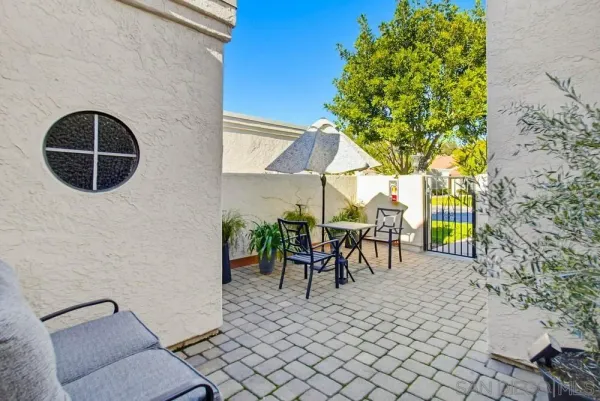 $775,000 | 12795 Via Moura, San Diego, CA 92128
