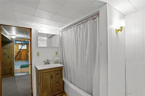 $375,000 | 229 Spruce Street, Zelienople, PA 16063