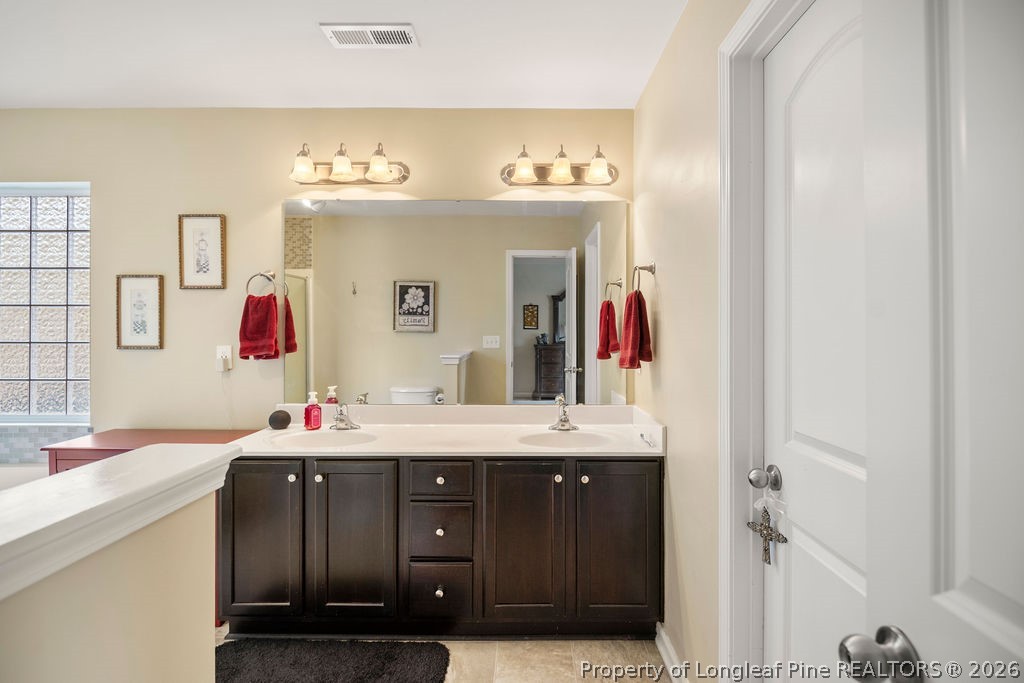 1453 Dulles Road Hope Mills, NC 28348 - Photo 32 of 40