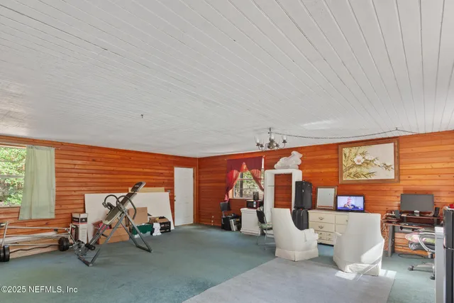 $295,000 | 109 Sandpiper Drive, Hawthorne, FL 32640