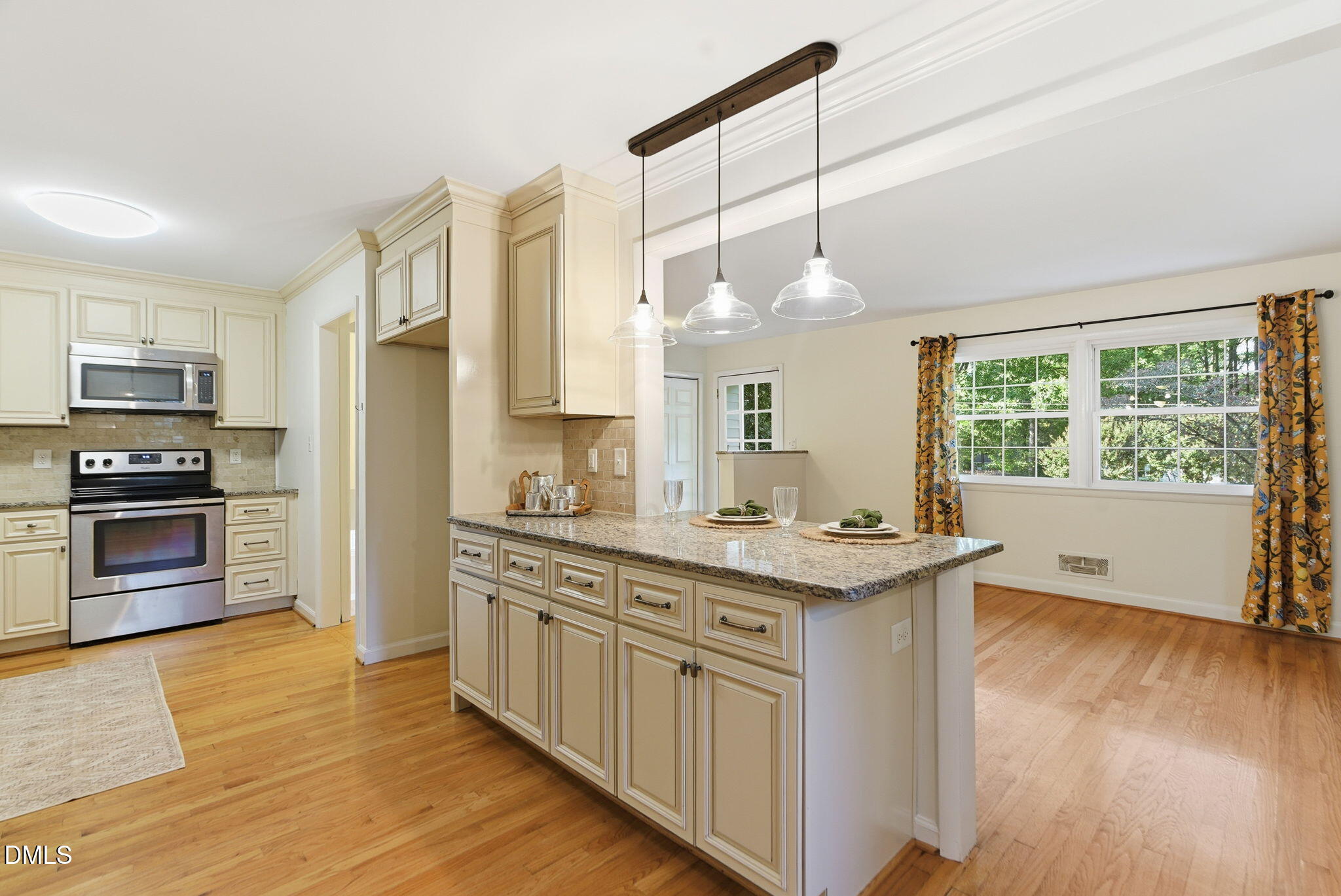 531 West Cornwall Road Cary, NC 27511 - Photo 16 of 77 531 W Cornwall Road-18