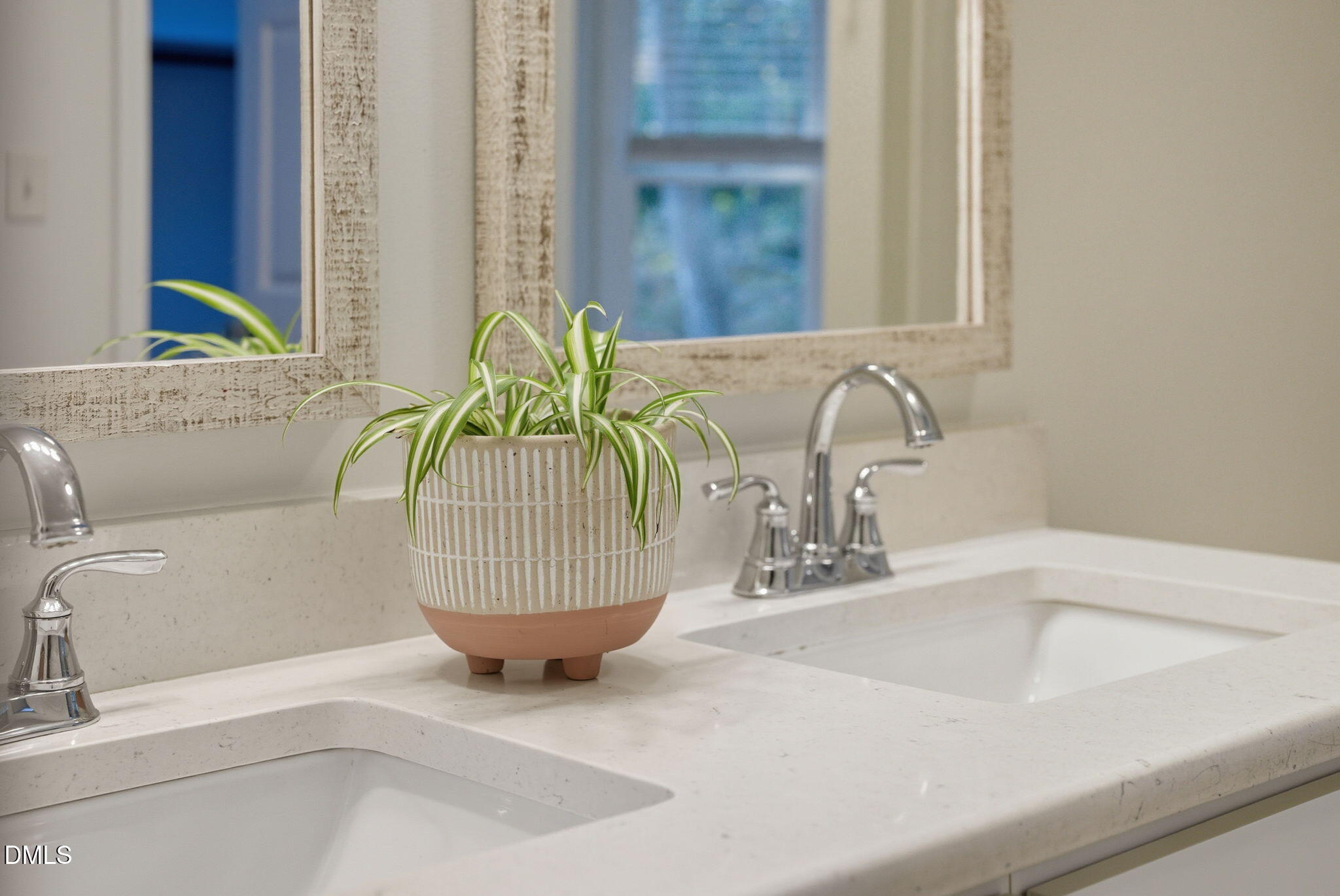 531 West Cornwall Road Cary, NC 27511 - Photo 39 of 77 a bathroom with a sink and a bathtub