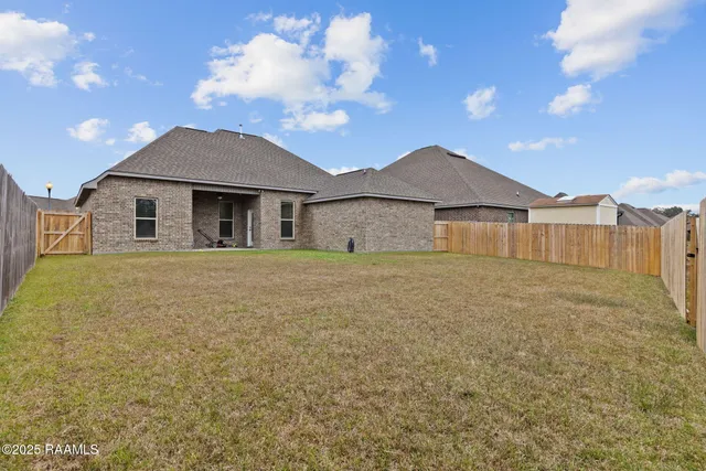 $270,000 | 902 Deer Meadow Boulevard, Broussard, LA 70518