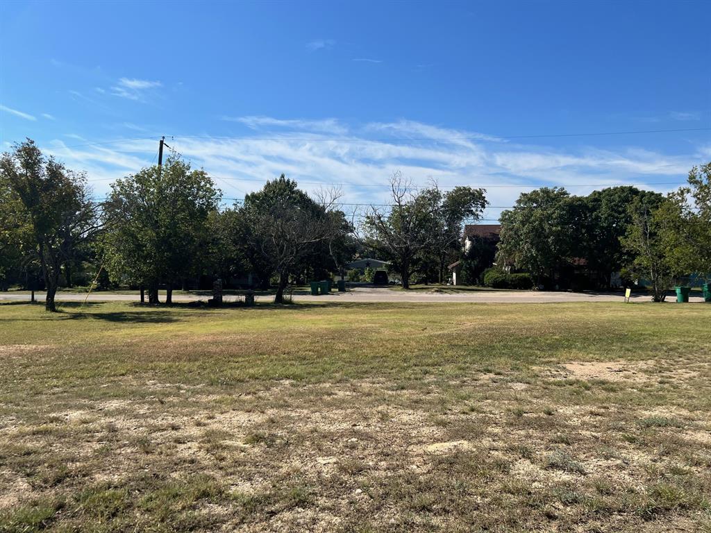 815 West Standifer Street Hamilton, TX 76531 - Photo 16 of 20