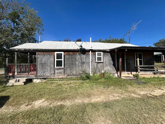 $115,000 | 815 West Standifer Street, Hamilton, TX 76531