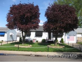 908 South Livingston Street Springfield, IL 62703 - Photo 1 of 24