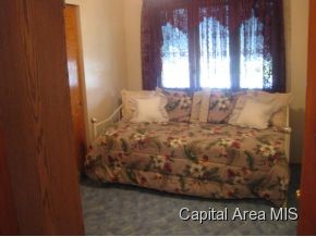 908 South Livingston Street Springfield, IL 62703 - Photo 14 of 24