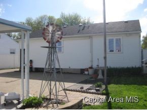 908 South Livingston Street Springfield, IL 62703 - Photo 4 of 24