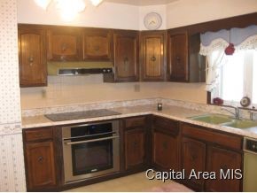 908 South Livingston Street Springfield, IL 62703 - Photo 8 of 24