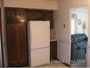 908 South Livingston Street Springfield, IL 62703 - Photo 9 of 24