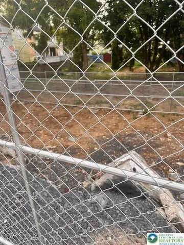 $275,000 | 911 Ferry Street, Easton, PA 18042