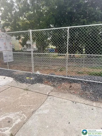 $275,000 | 911 Ferry Street, Easton, PA 18042